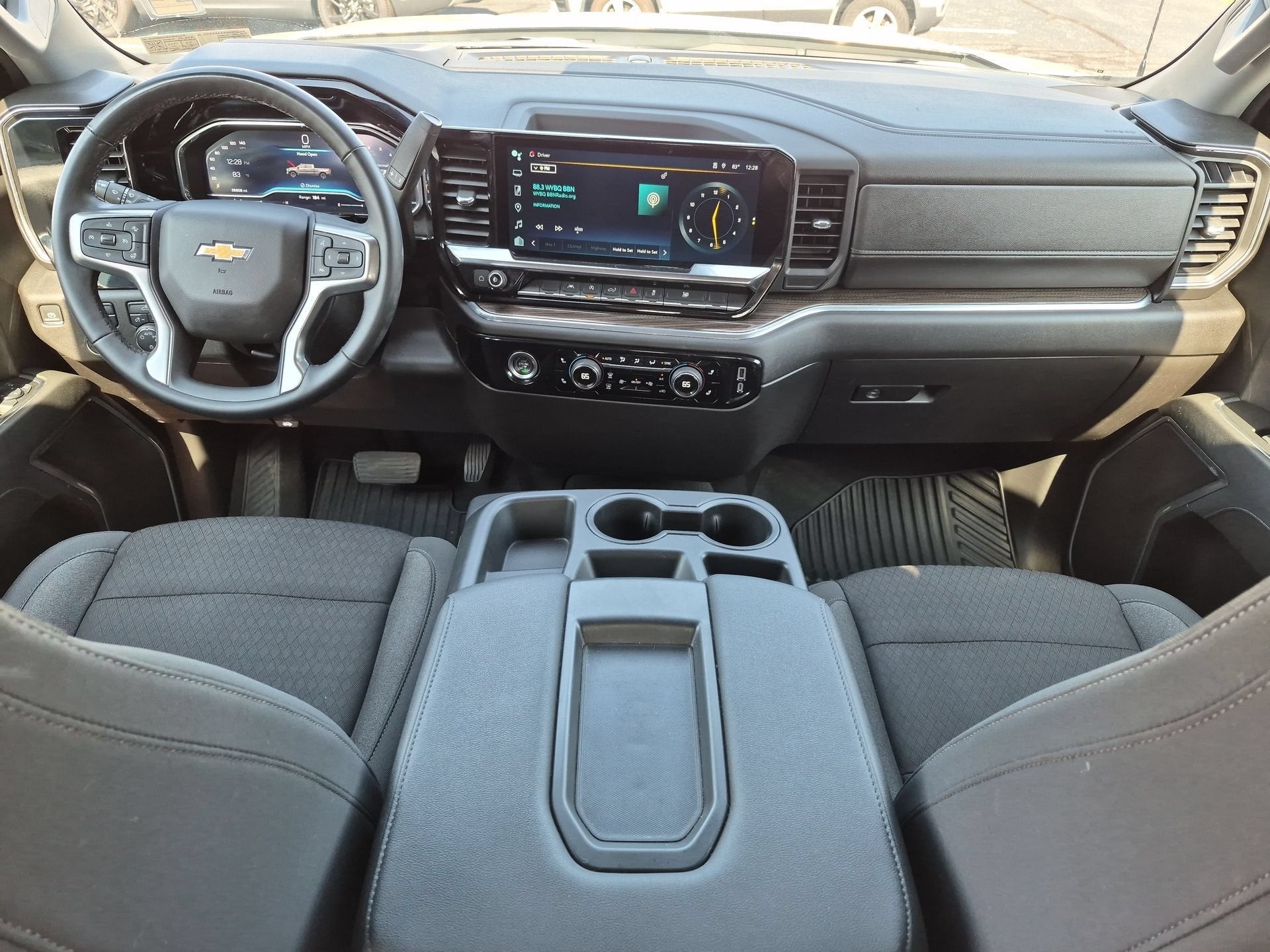 2024 Chevrolet Silverado 1500 LT - Photo 20
