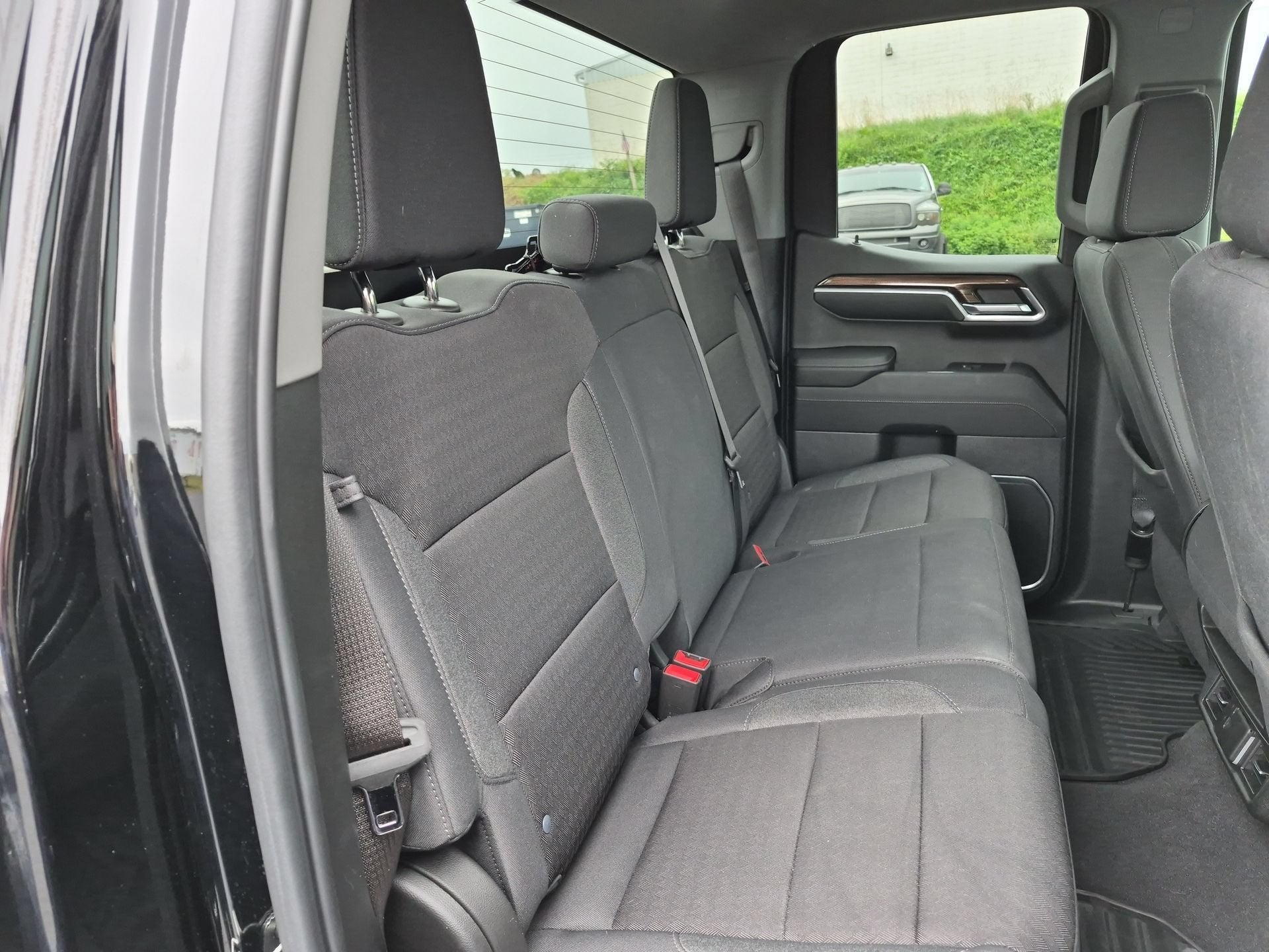 2024 Chevrolet Silverado 1500 LT - Photo 27