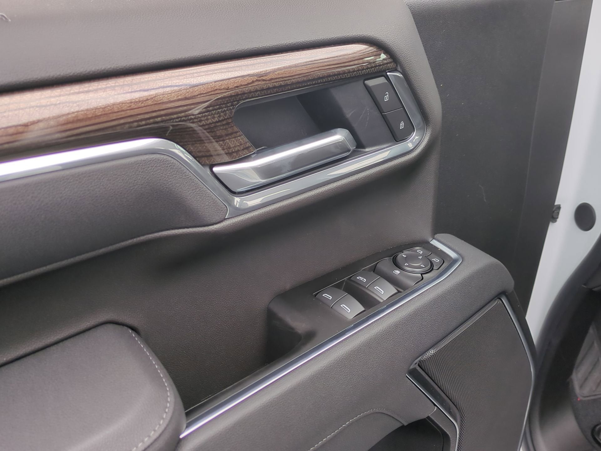 2026 Chevrolet Silverado 1500 LT (2FL) Double Cab Standard Box 4WD