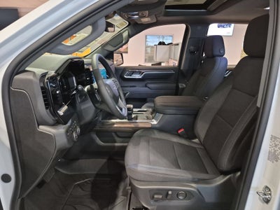2026 Chevrolet Silverado 1500 RST Crew Cab Short Box 4WD