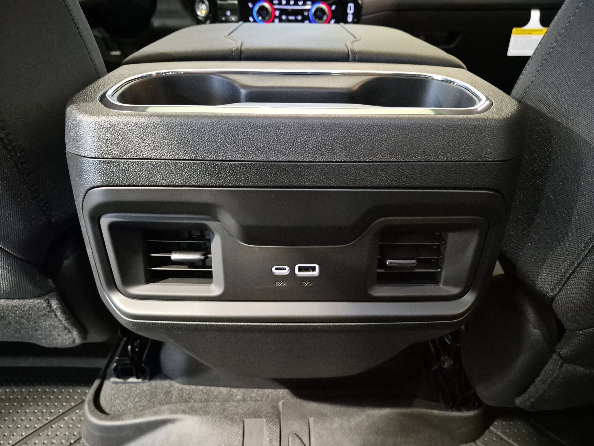 2026 Chevrolet Silverado 1500 RST Crew Cab Short Box 4WD