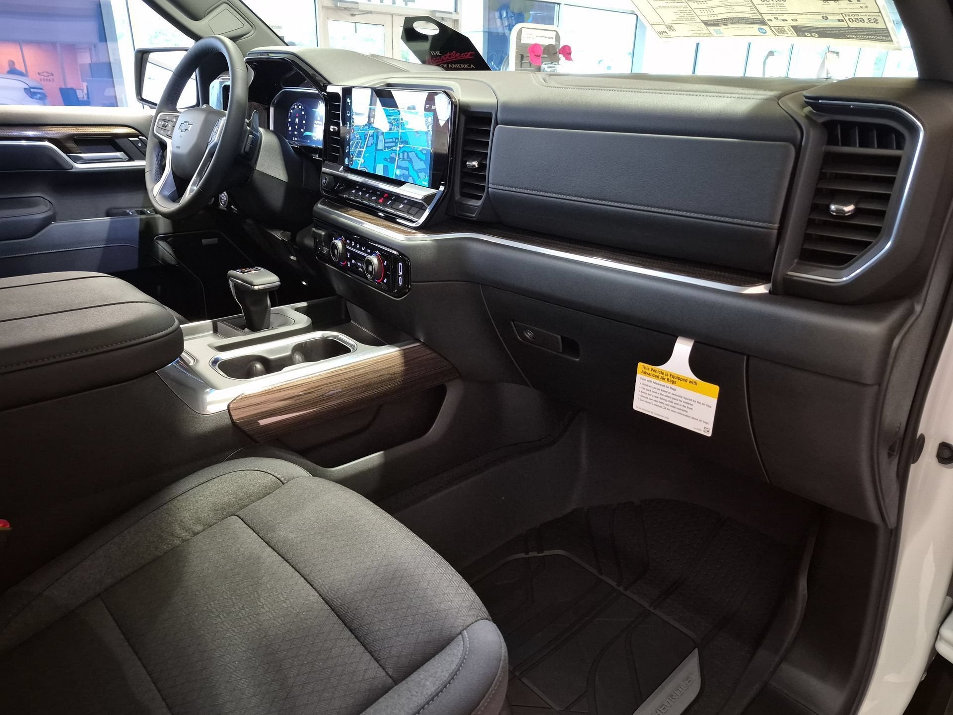 2026 Chevrolet Silverado 1500 RST Crew Cab Short Box 4WD