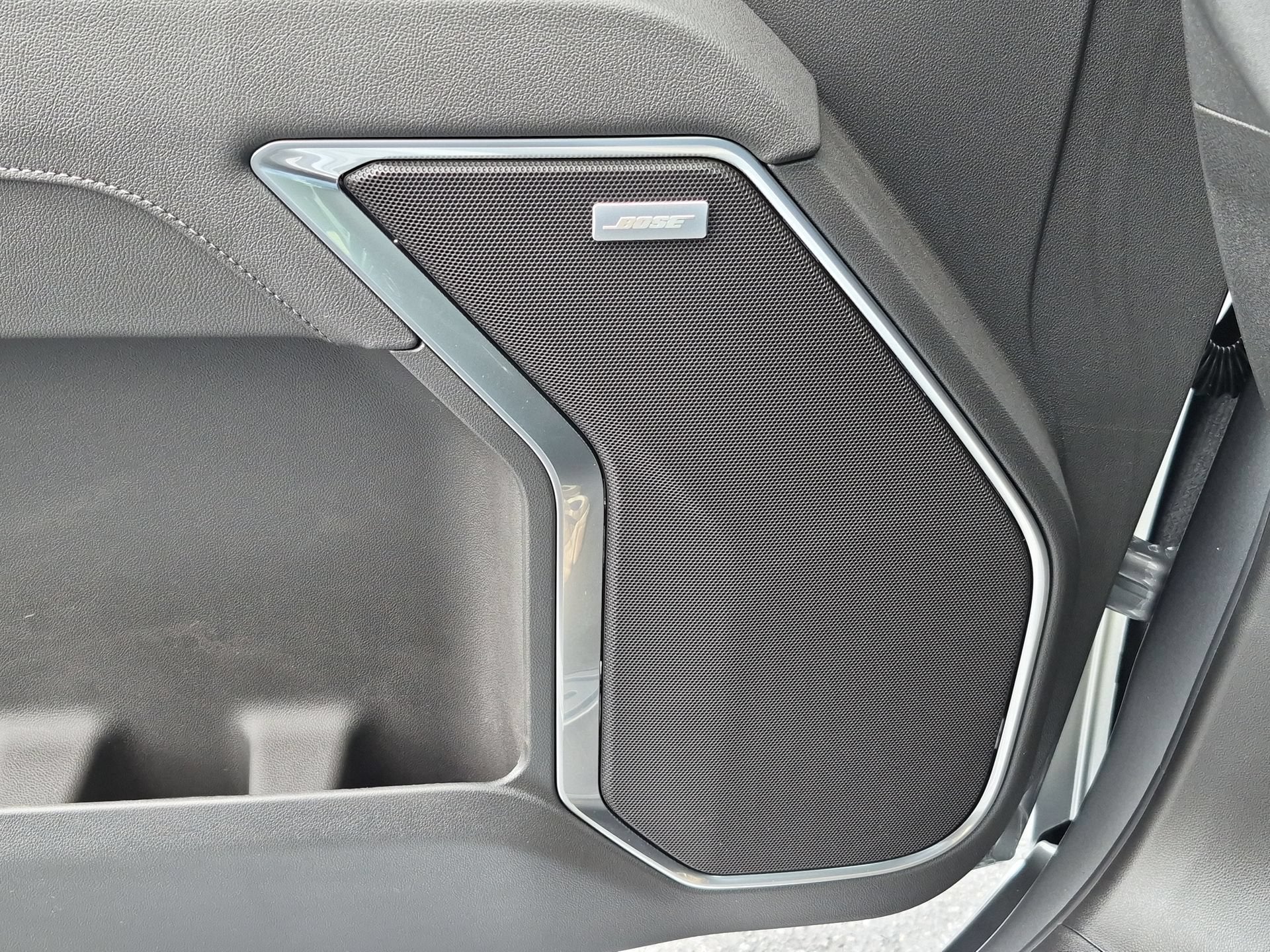 2026 Chevrolet Silverado 1500 RST Crew Cab Short Box 4WD