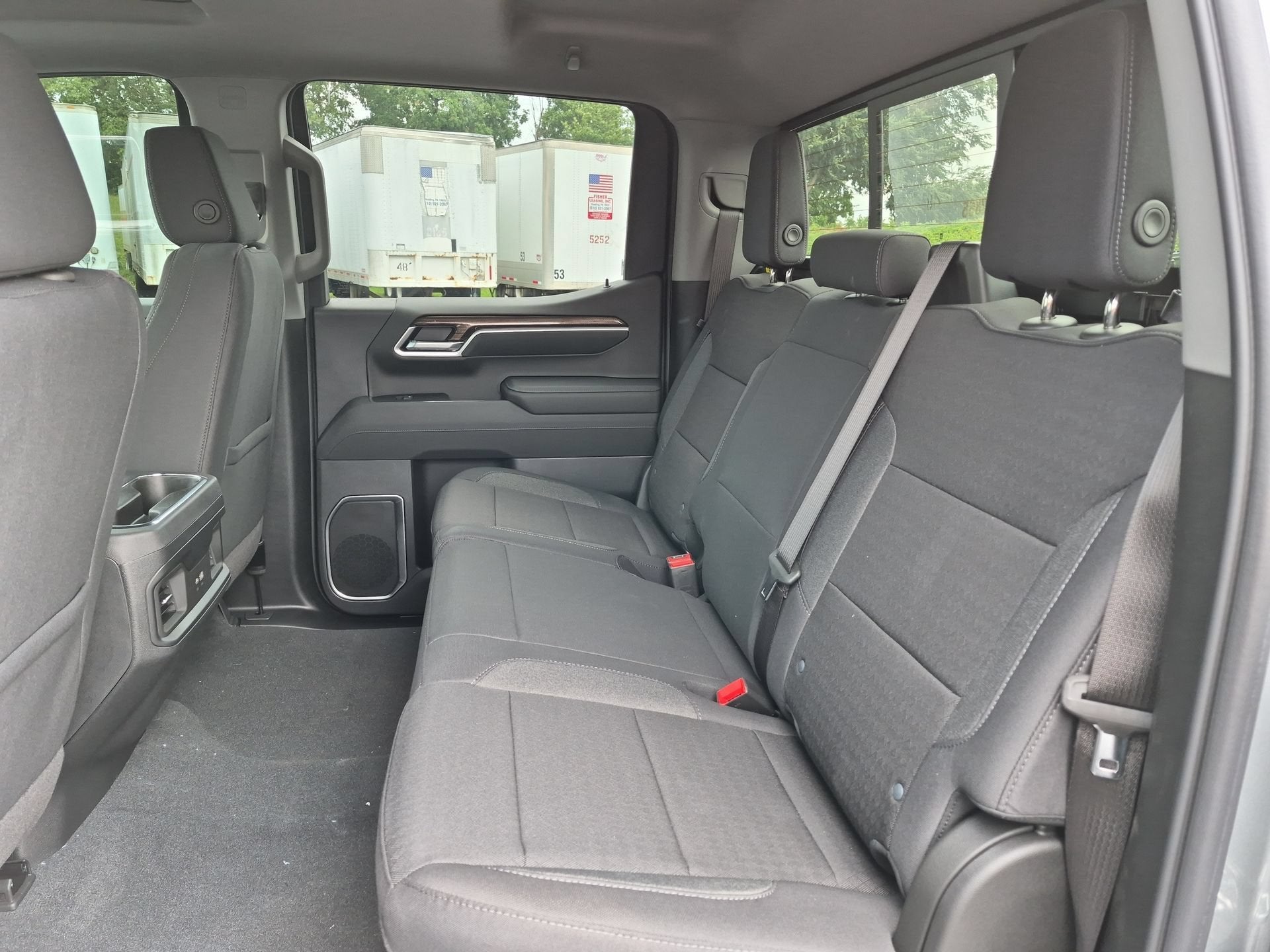 2026 Chevrolet Silverado 1500 RST Crew Cab Short Box 4WD
