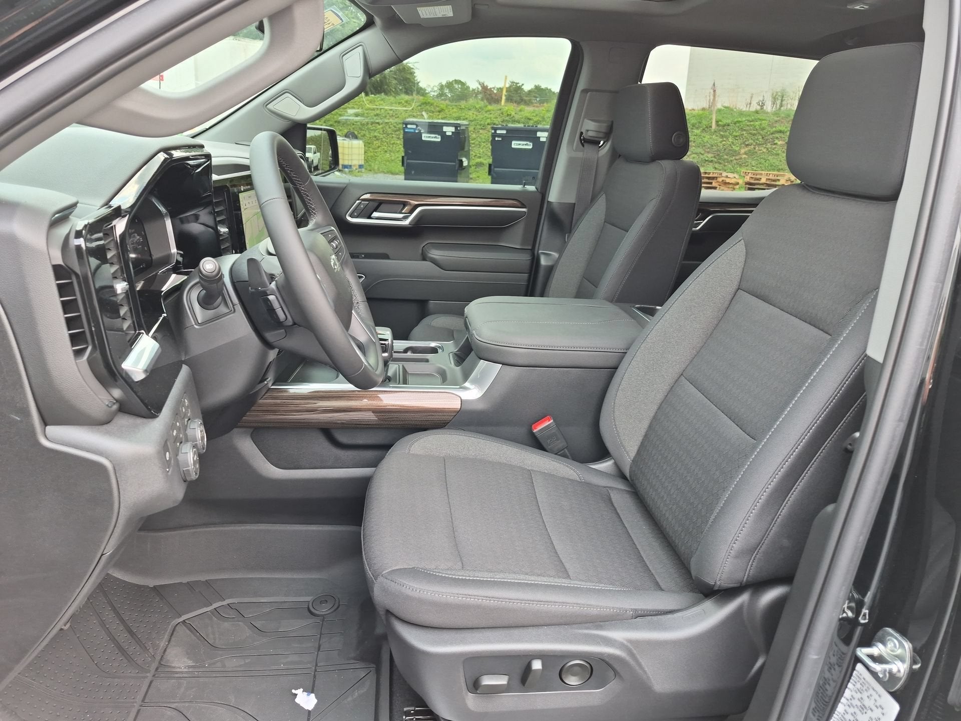 2026 Chevrolet Silverado 1500 RST Crew Cab Short Box 4WD