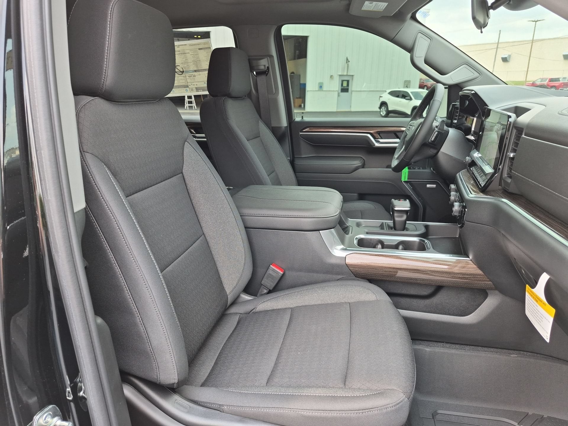2026 Chevrolet Silverado 1500 RST Crew Cab Short Box 4WD
