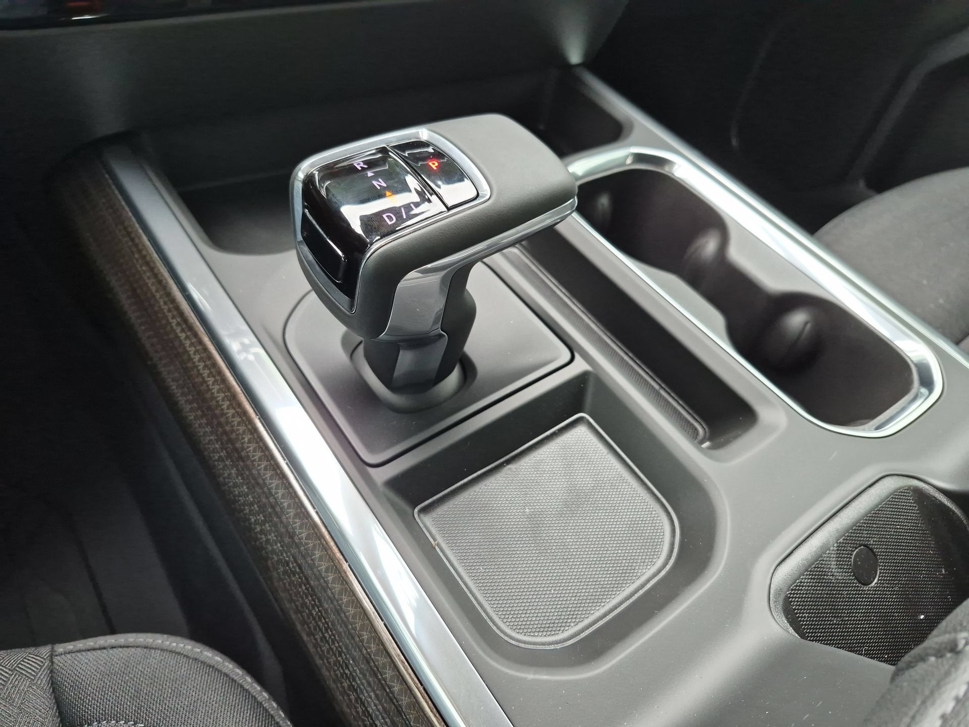 2026 Chevrolet Silverado 1500 RST Crew Cab Short Box 4WD
