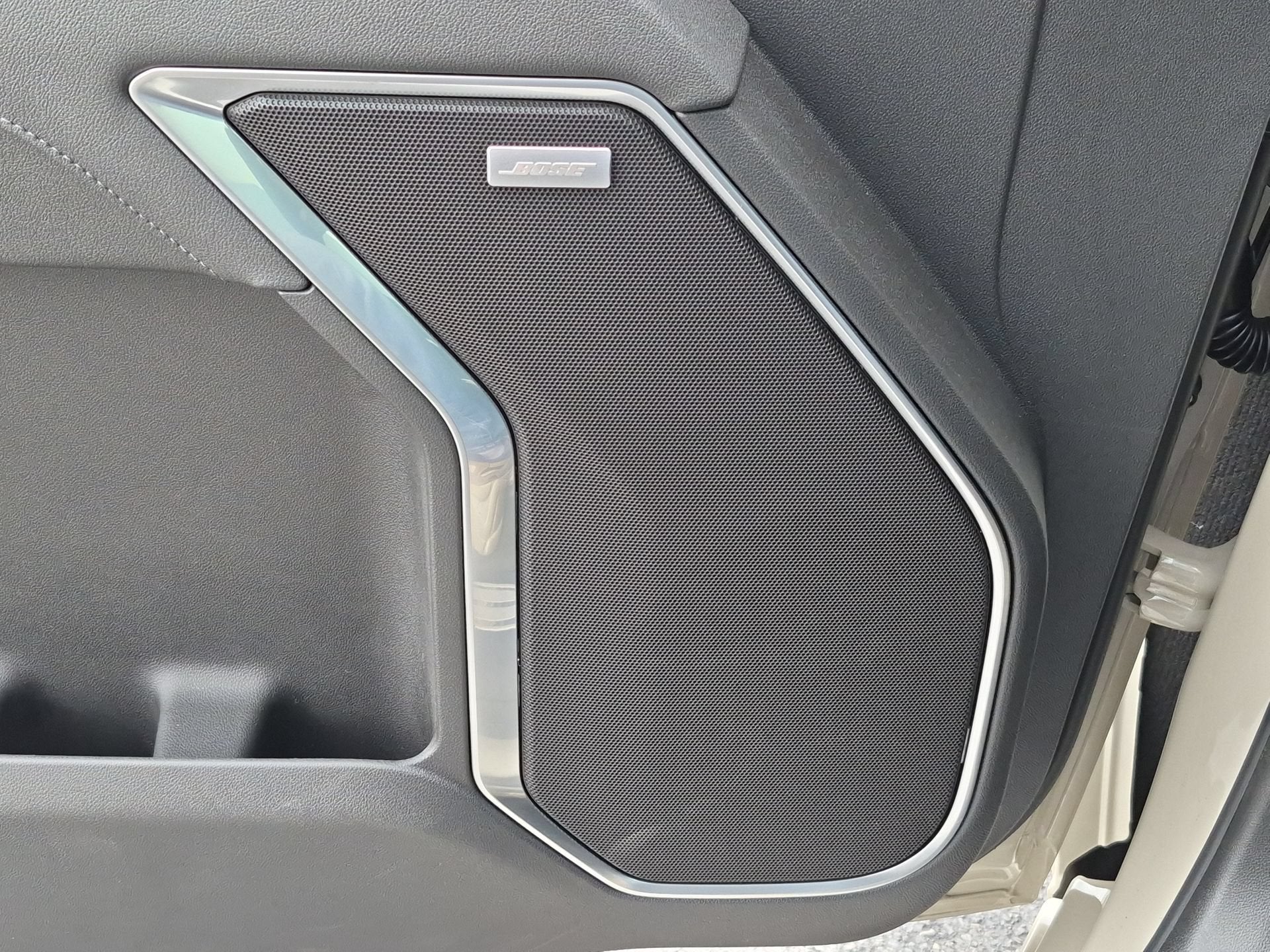 2026 Chevrolet Silverado 1500 RST Crew Cab Short Box 4WD