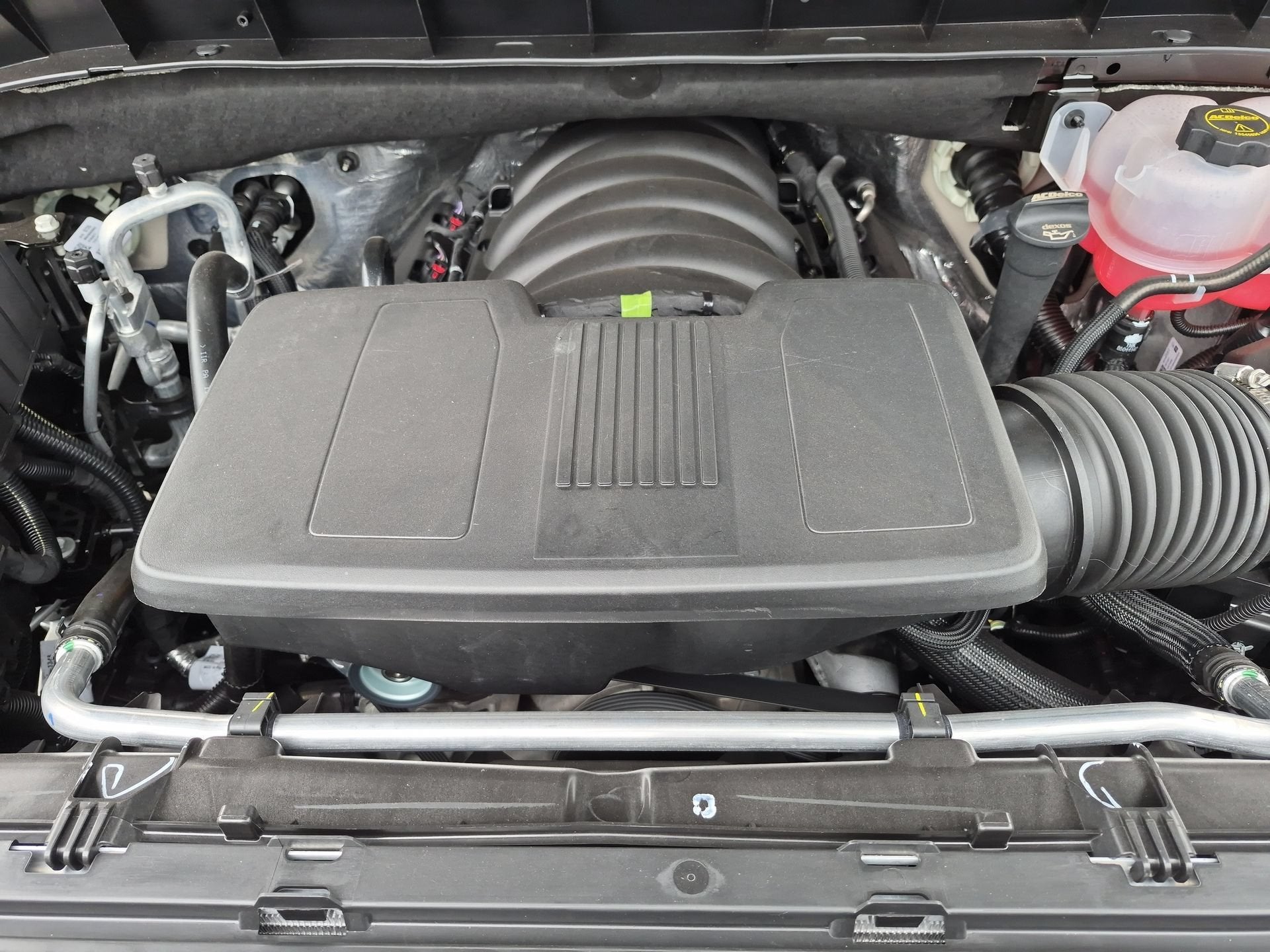2026 Chevrolet Silverado 1500 RST Crew Cab Short Box 4WD