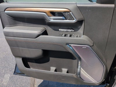 2026 Chevrolet Silverado 1500 High Country Crew Cab Short Box 4WD