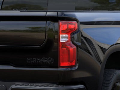 2026 Chevrolet Silverado 1500 High Country Crew Cab Short Box 4WD