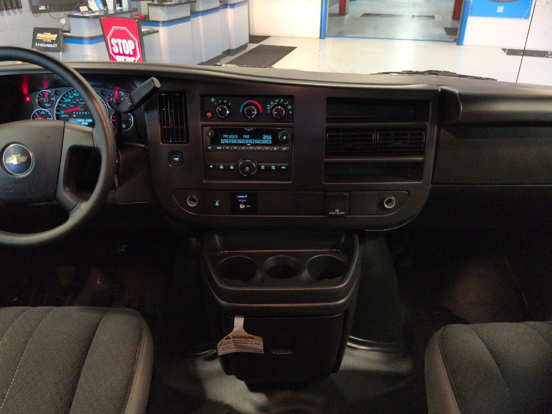2024 Chevrolet Express Cargo 2500 WT