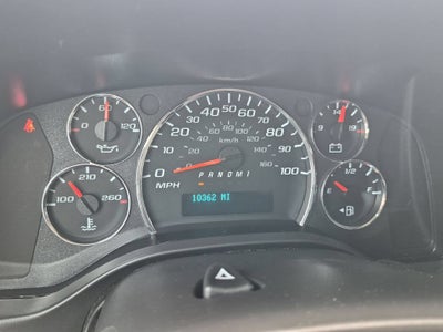 2025 Chevrolet Express Cargo WT