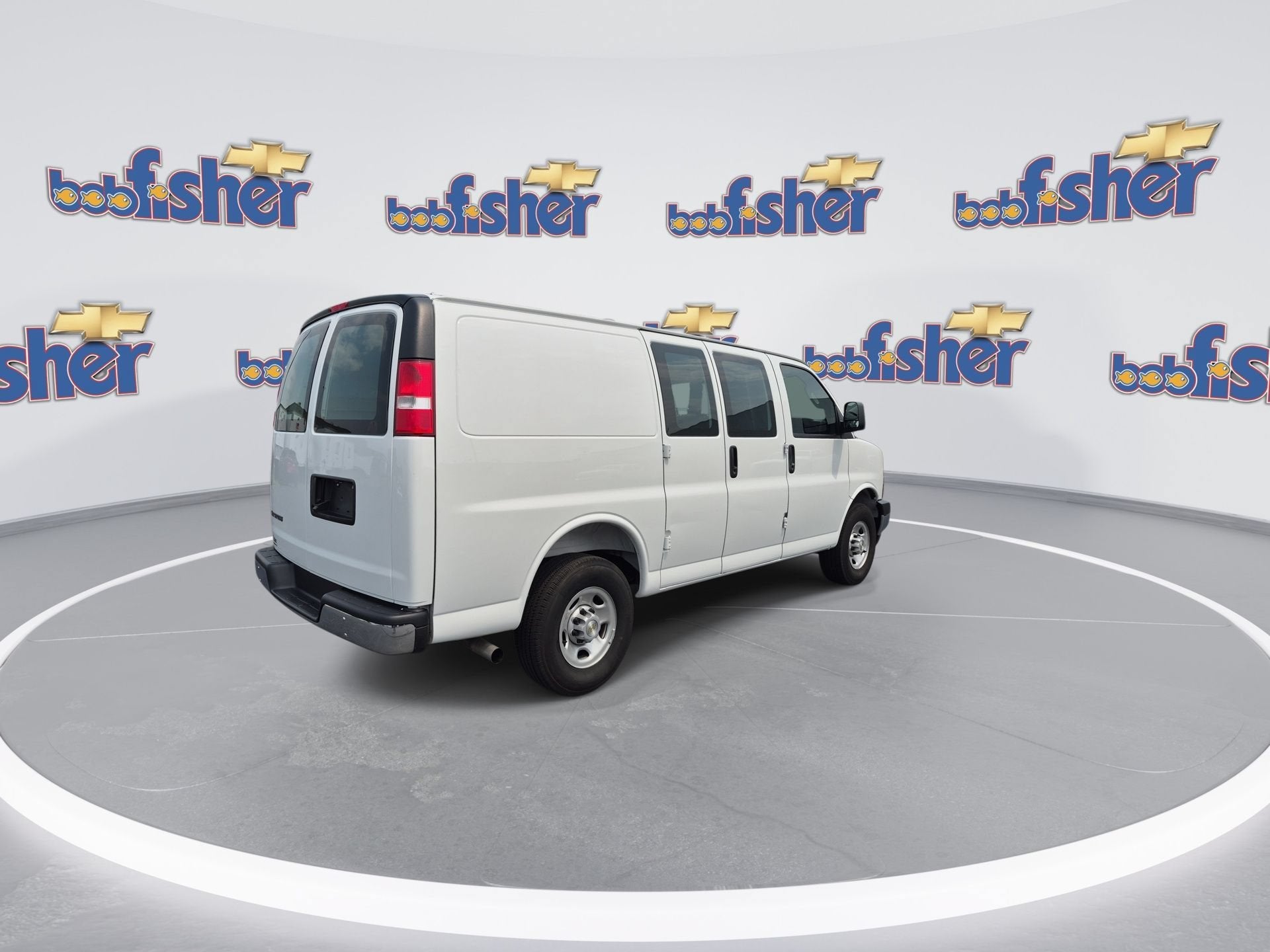 2025 Chevrolet Express Cargo WT