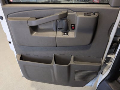 2024 Chevrolet Express Cargo 2500 WT