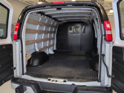 2024 Chevrolet Express Cargo 2500 WT