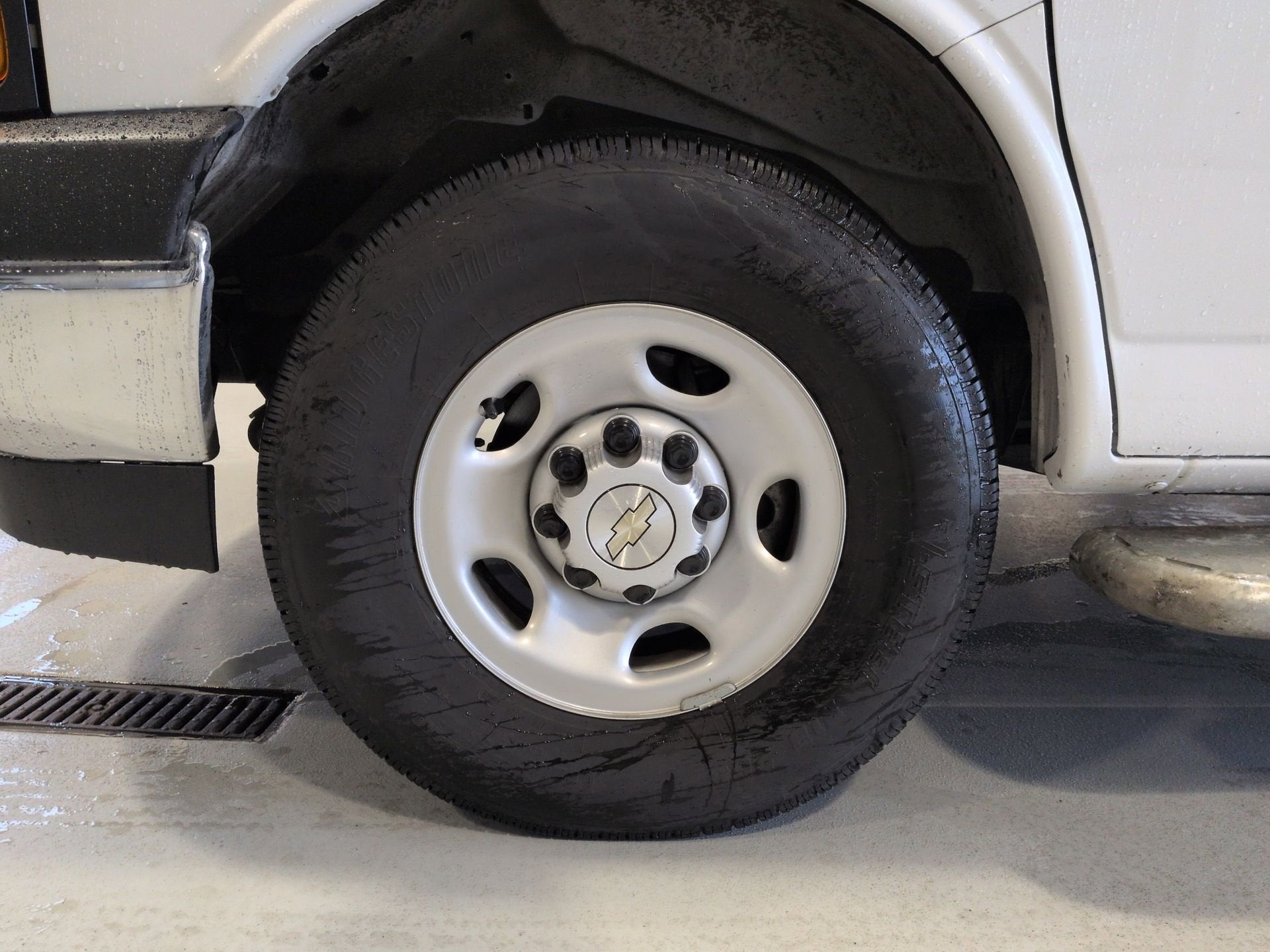 2024 Chevrolet Express Cargo 2500 WT