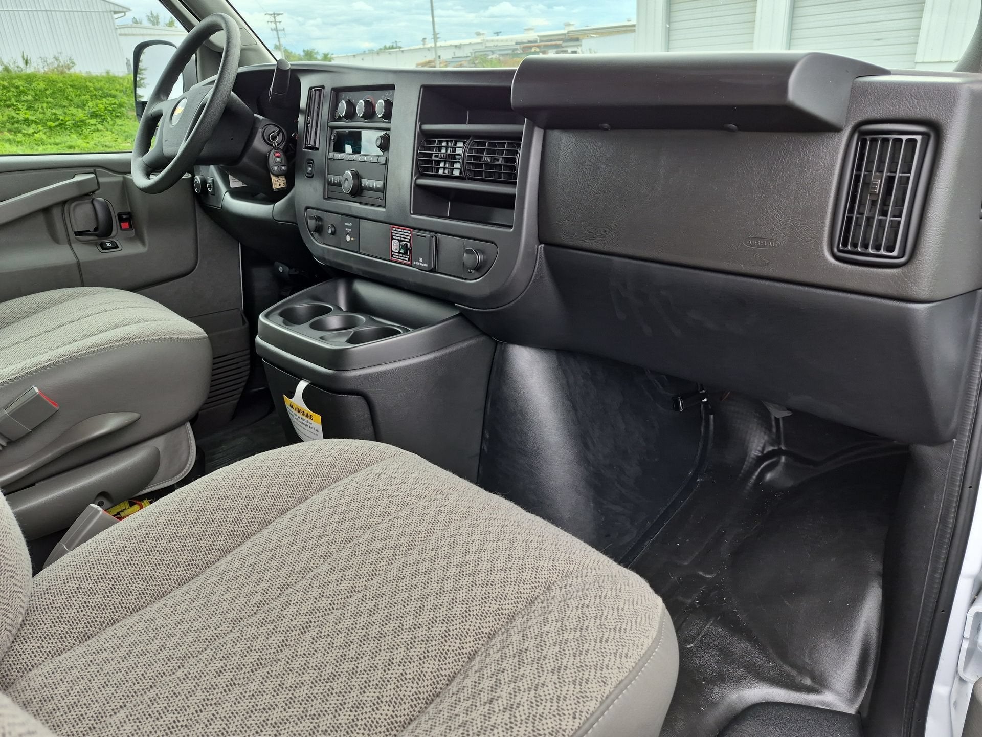 2026 Chevrolet Express Cargo WT 2500 Regular Wheelbase RWD