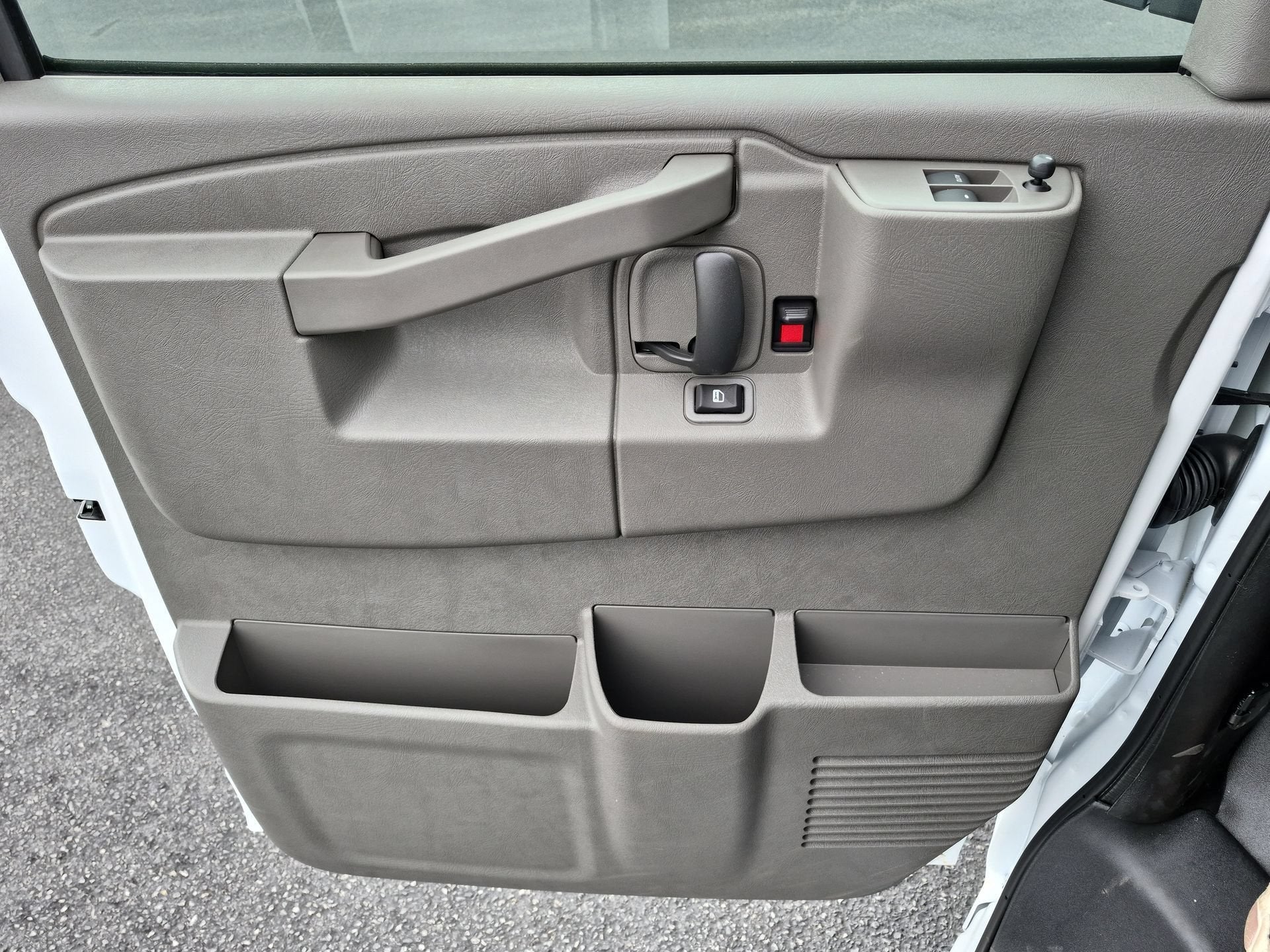 2026 Chevrolet Express Cargo WT 2500 Regular Wheelbase RWD