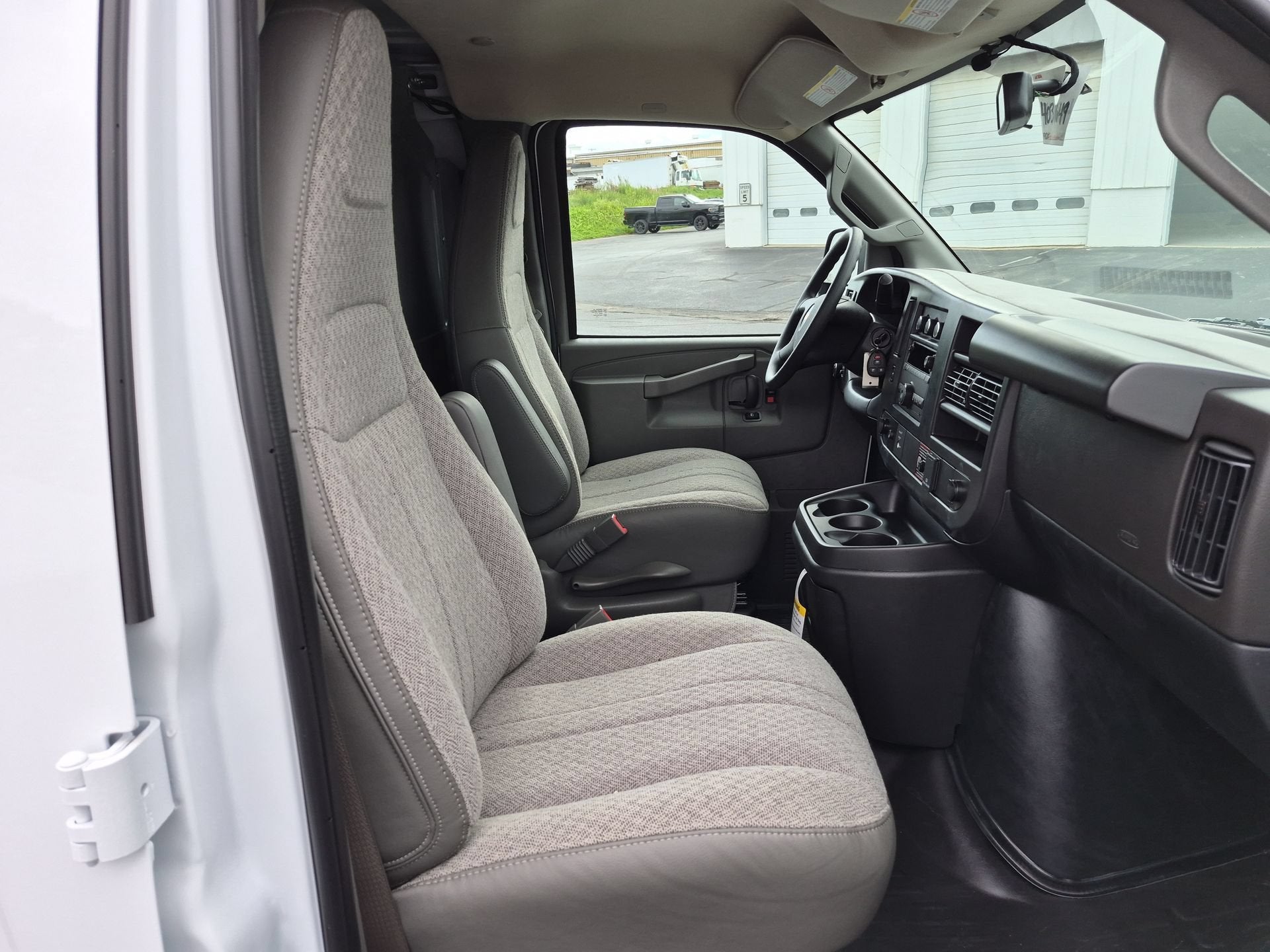 2026 Chevrolet Express Cargo WT 2500 Regular Wheelbase RWD