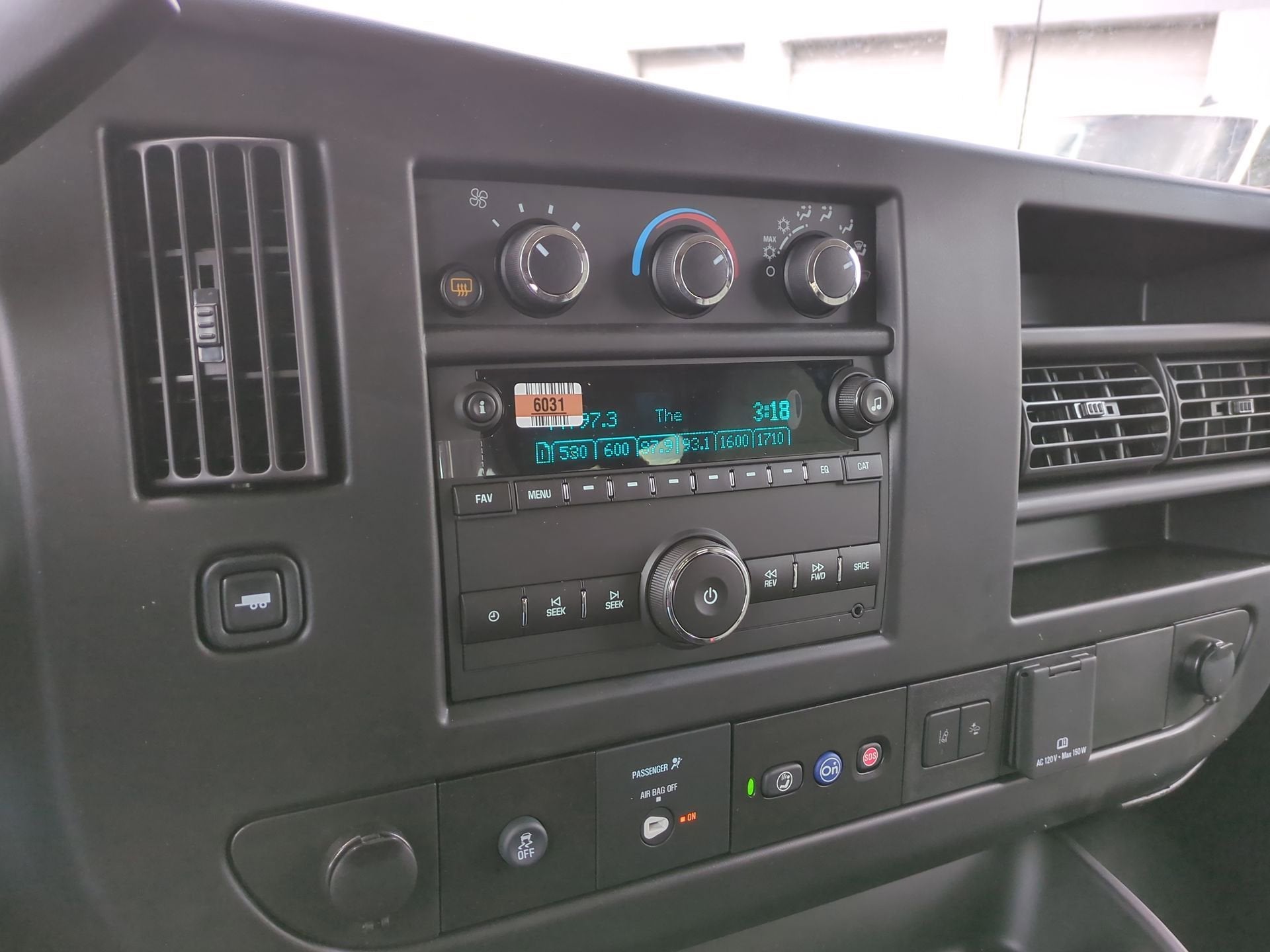 2024 Chevrolet Express Cargo 3500 WT Extended Wheelbase RWD