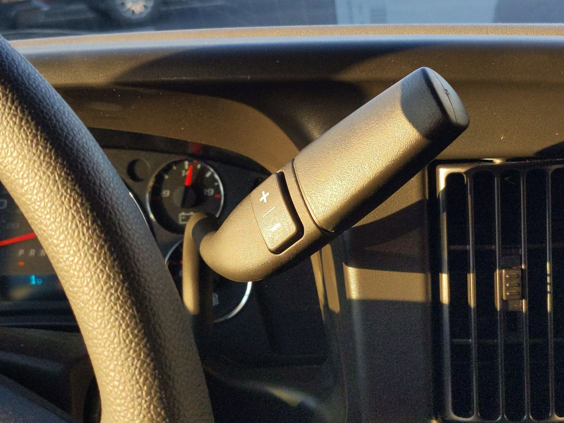 2024 Chevrolet Express Cargo 3500 WT Extended Wheelbase RWD