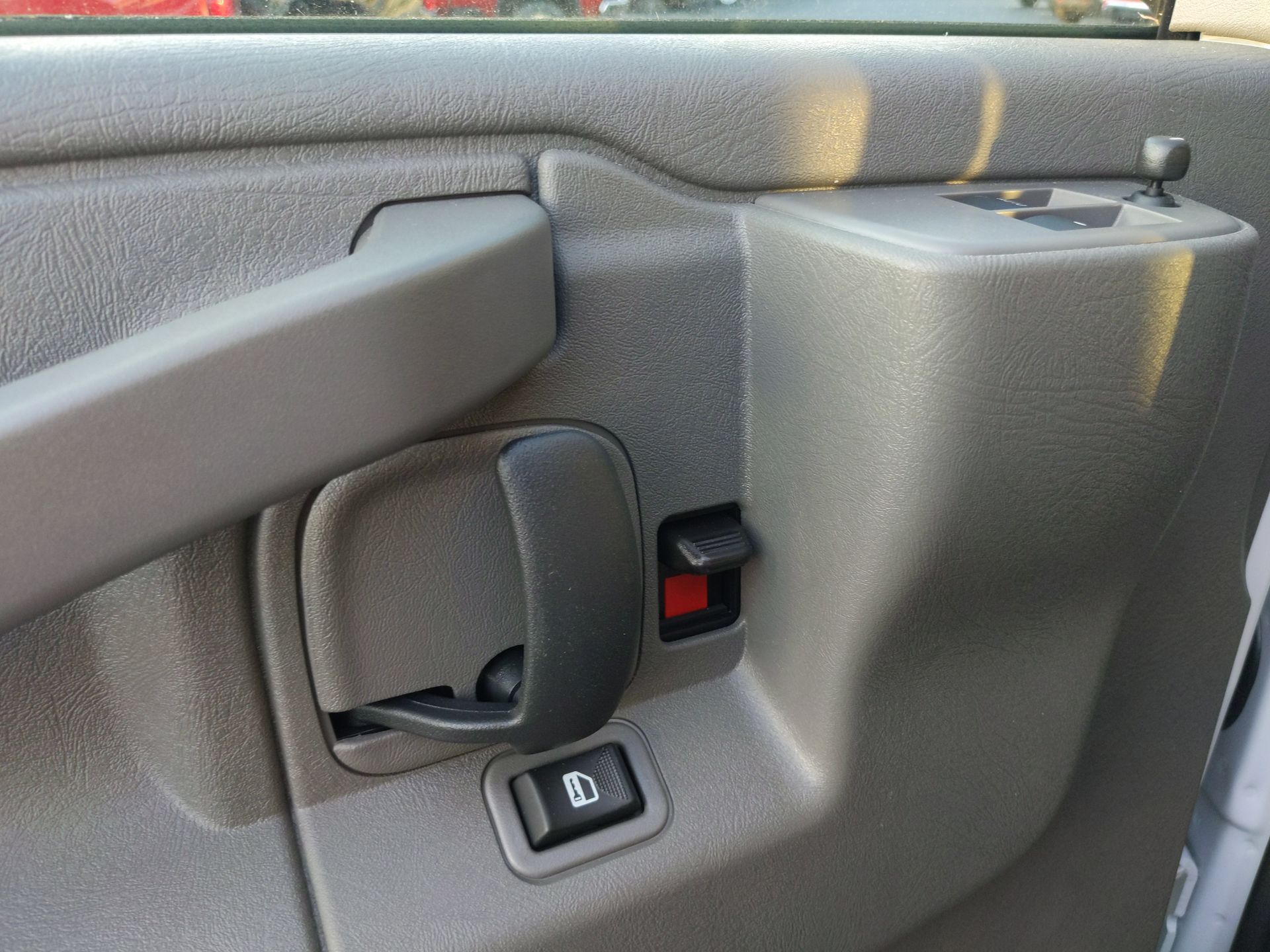 2024 Chevrolet Express Cargo 3500 WT Extended Wheelbase RWD