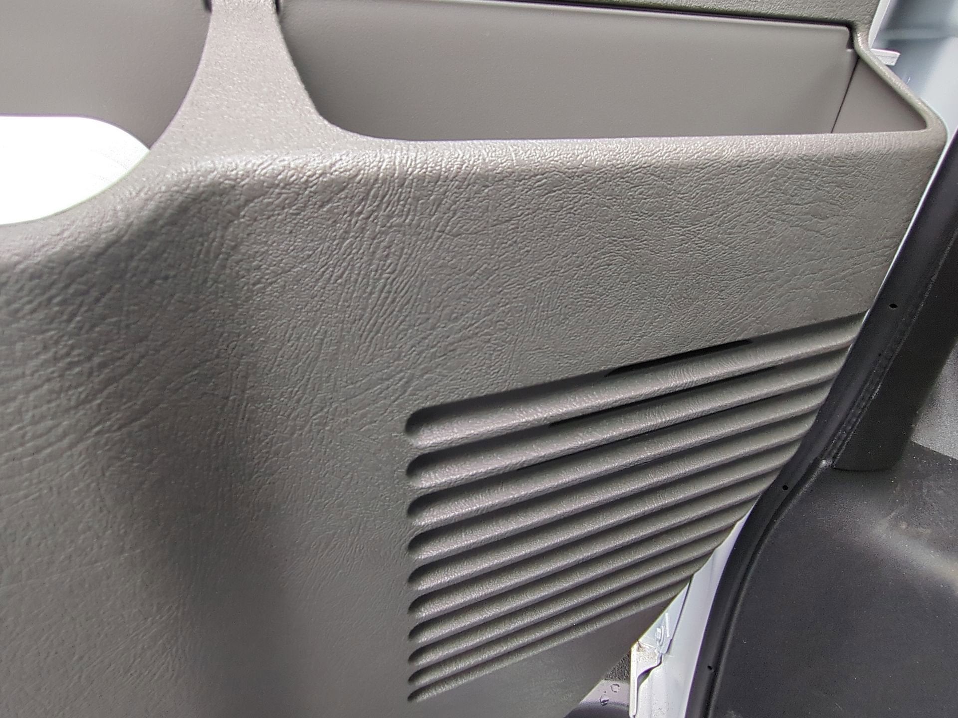 2024 Chevrolet Express Cargo 3500 WT Extended Wheelbase RWD