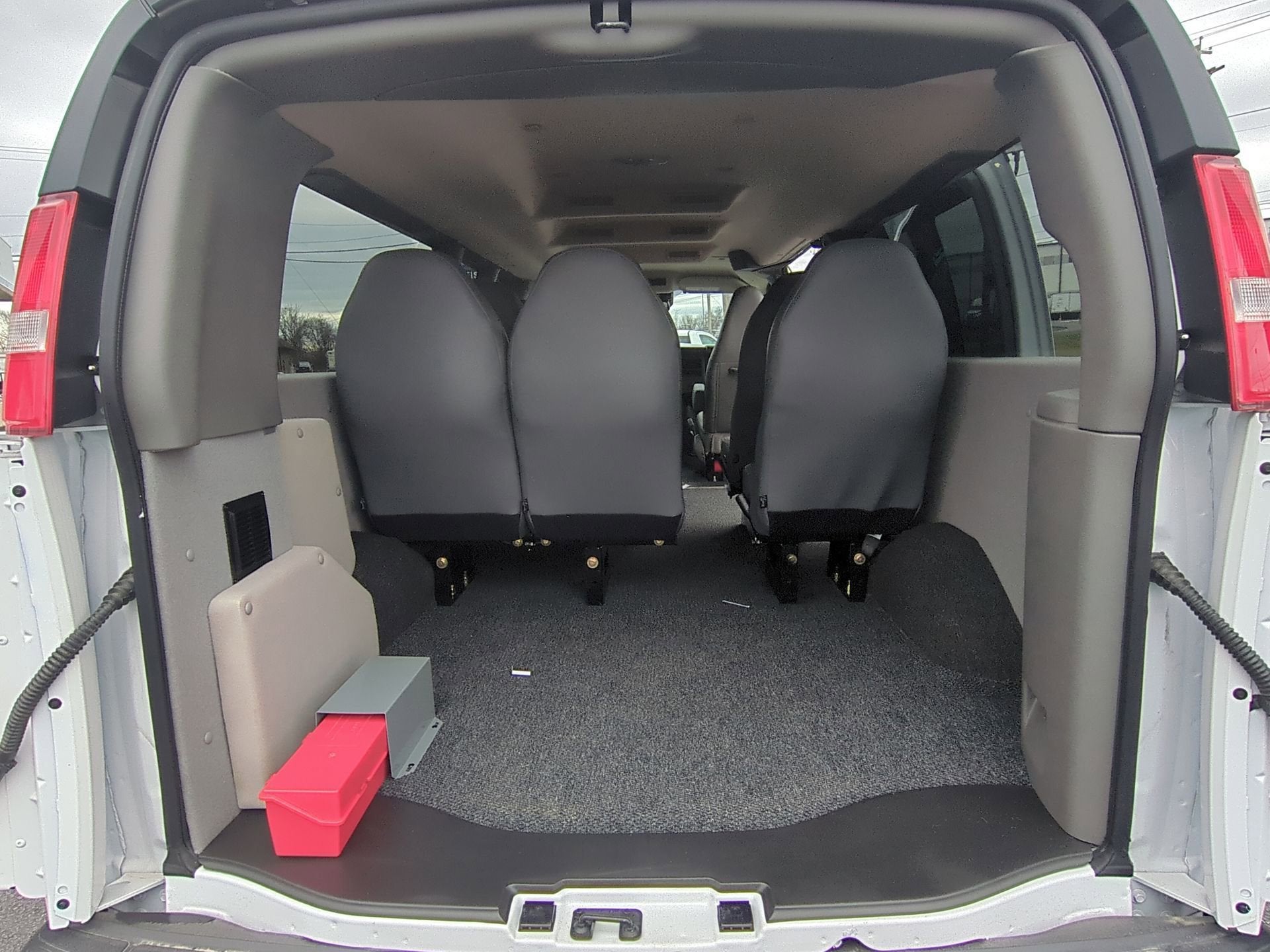 2024 Chevrolet Express Cargo 3500 WT Extended Wheelbase RWD