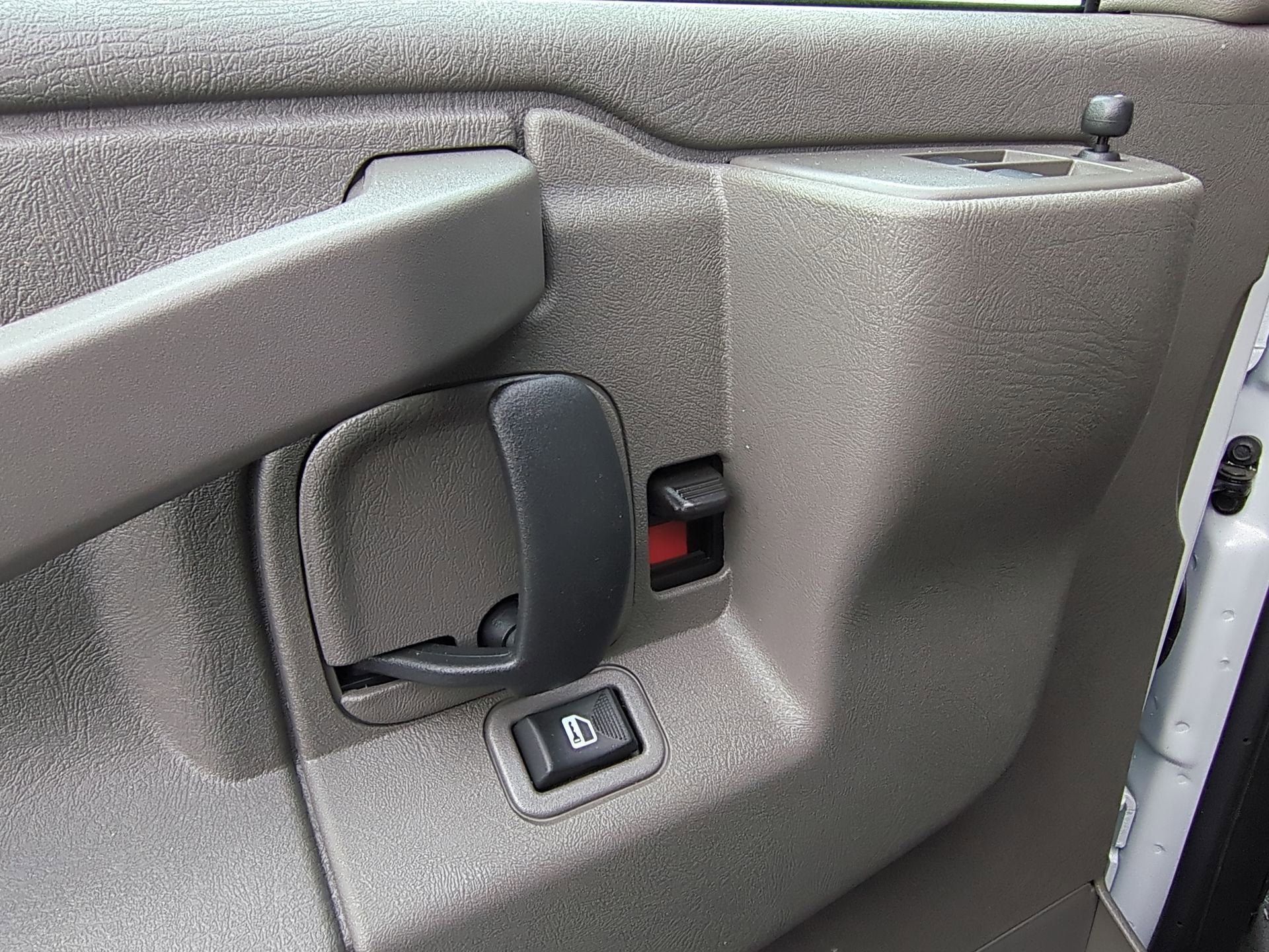 2024 Chevrolet Express Cargo 3500 WT Extended Wheelbase RWD