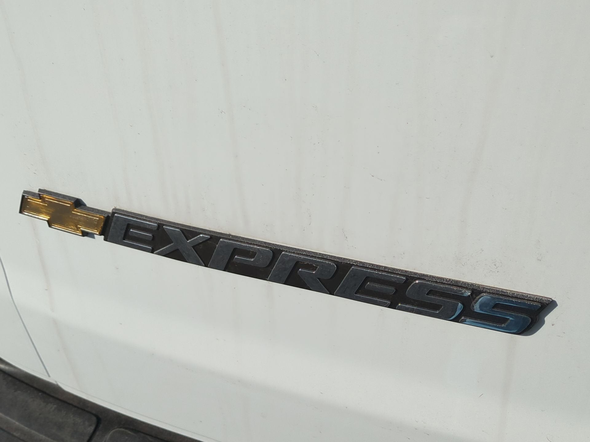 2024 Chevrolet Express Cargo 3500 WT Extended Wheelbase RWD