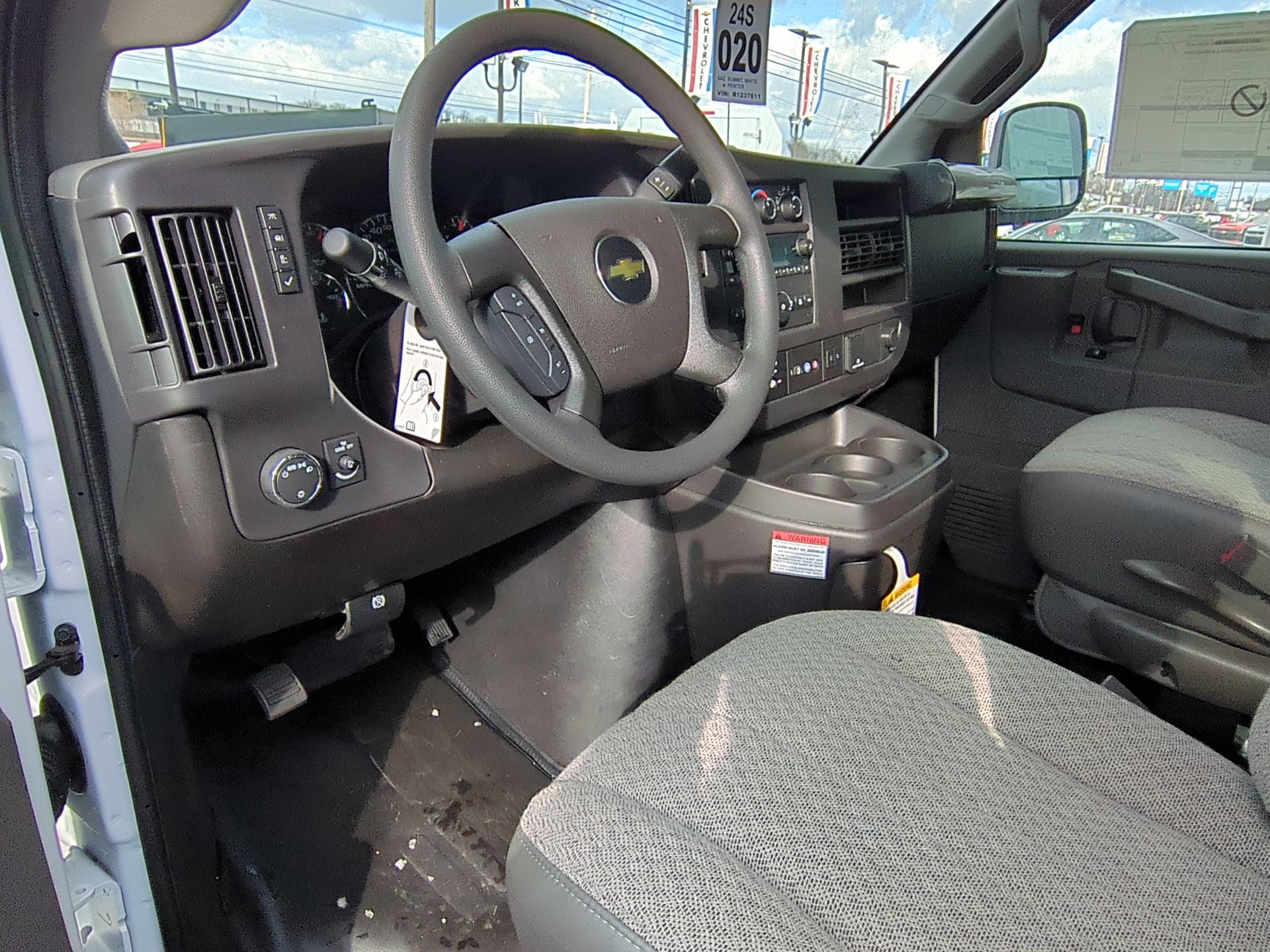 2024 Chevrolet Express Cargo 3500 WT Extended Wheelbase RWD