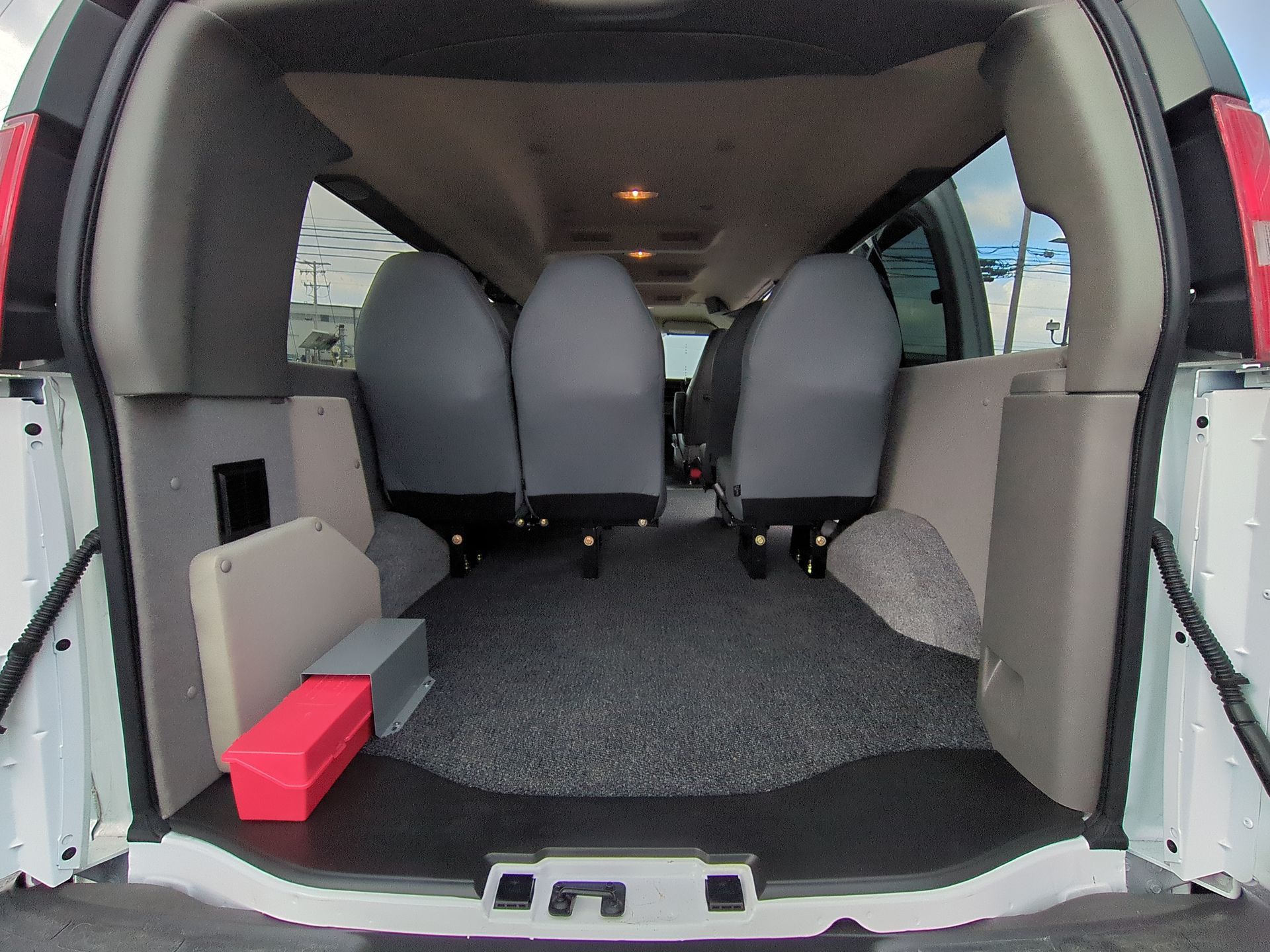 2024 Chevrolet Express Cargo 3500 WT Extended Wheelbase RWD