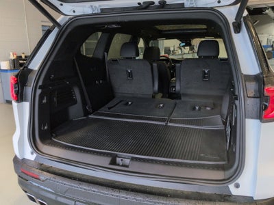 2025 GMC Acadia AT4
