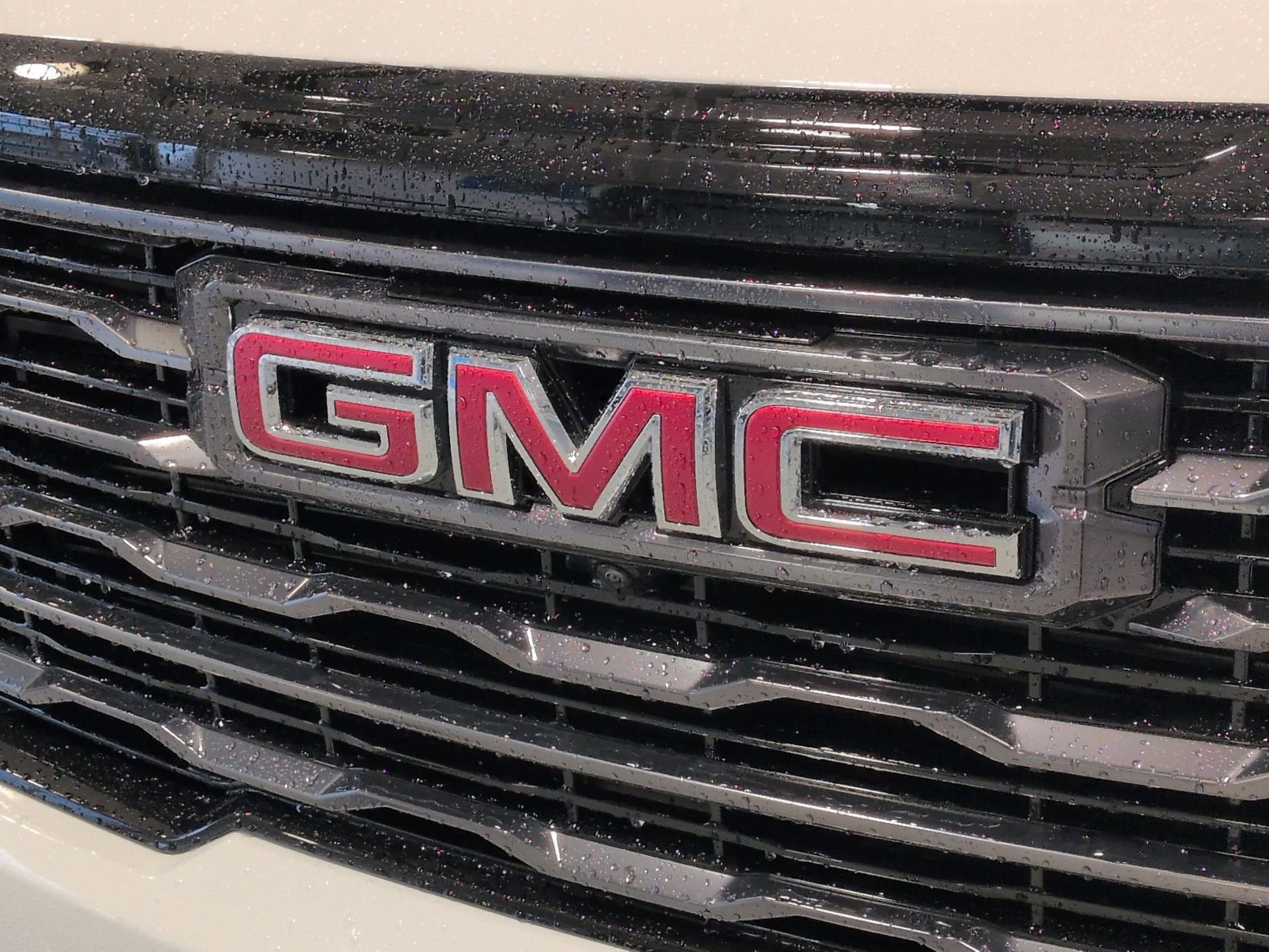2025 GMC Acadia AT4