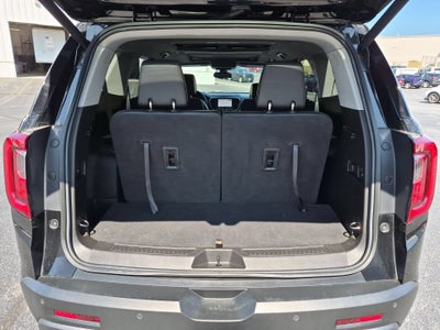 2022 GMC Acadia AT4