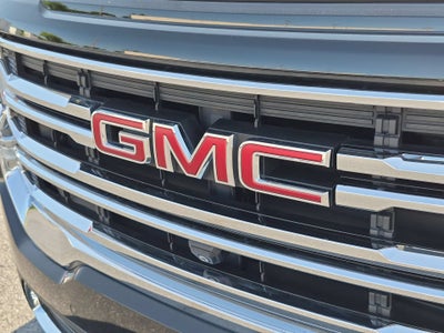 2022 GMC Acadia AT4
