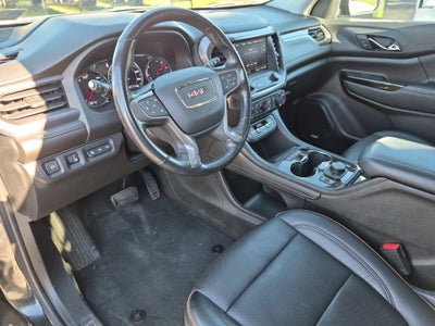 2022 GMC Acadia AT4