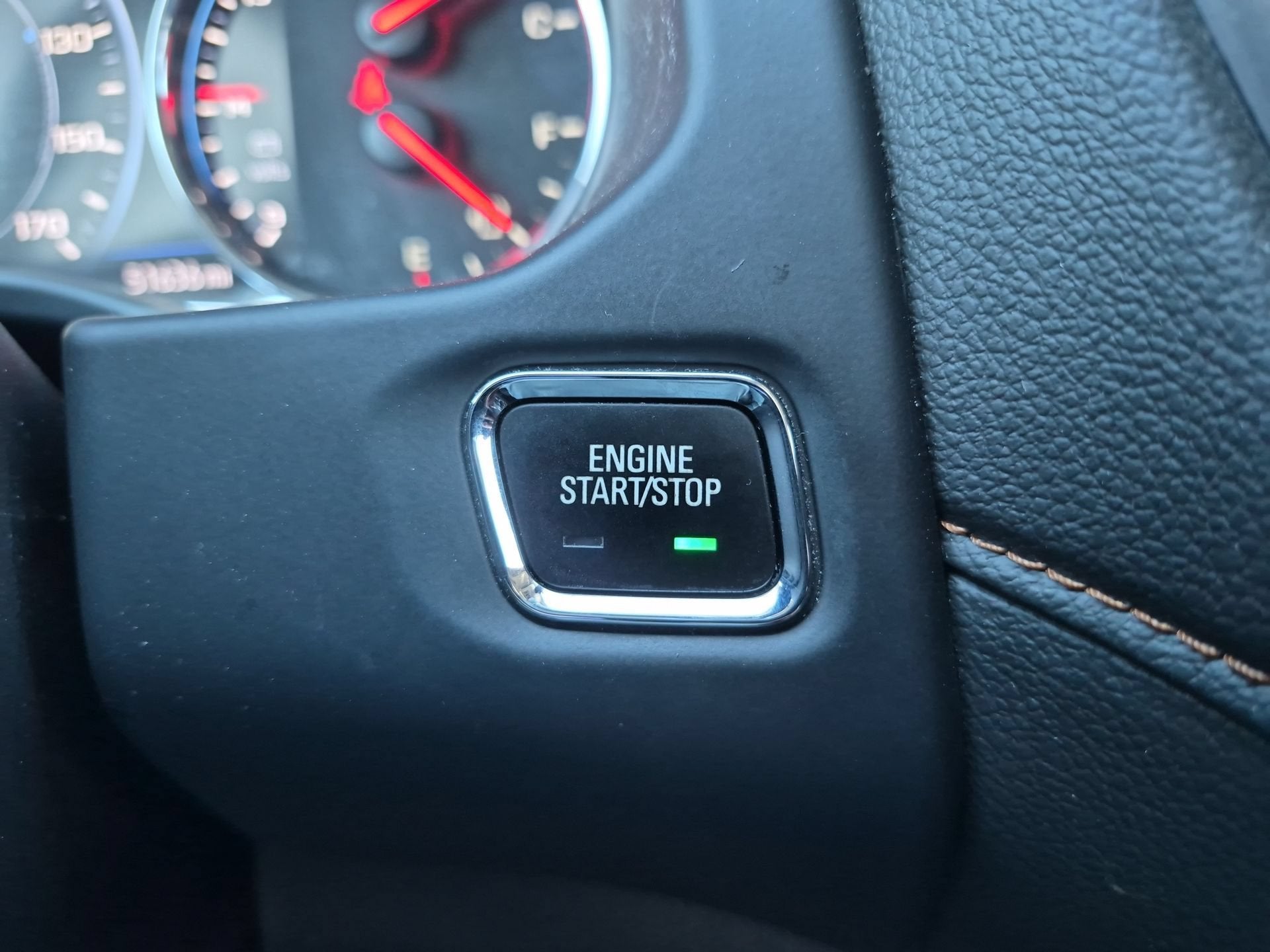 2022 GMC Acadia AT4