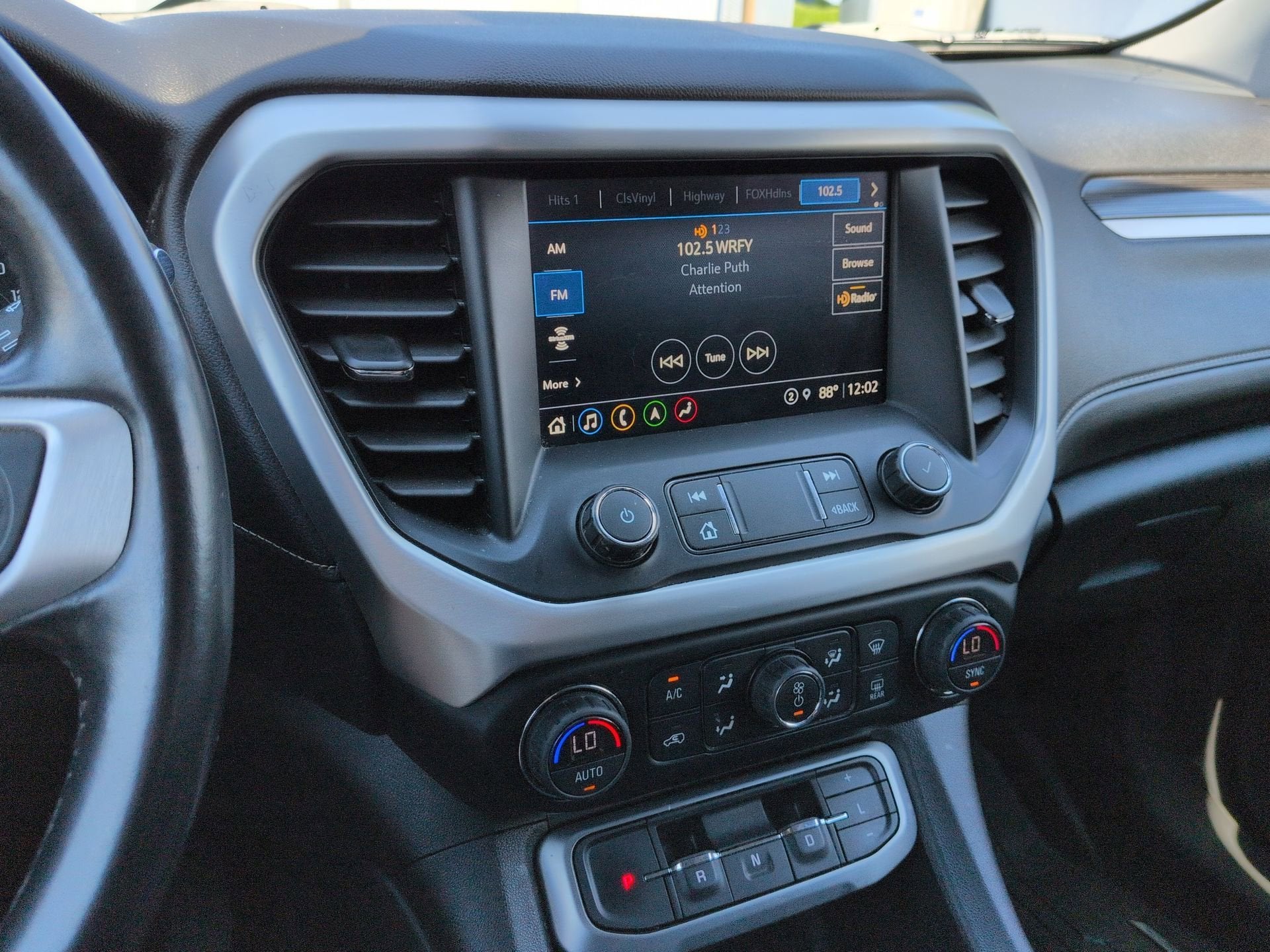 2021 GMC Acadia SLT