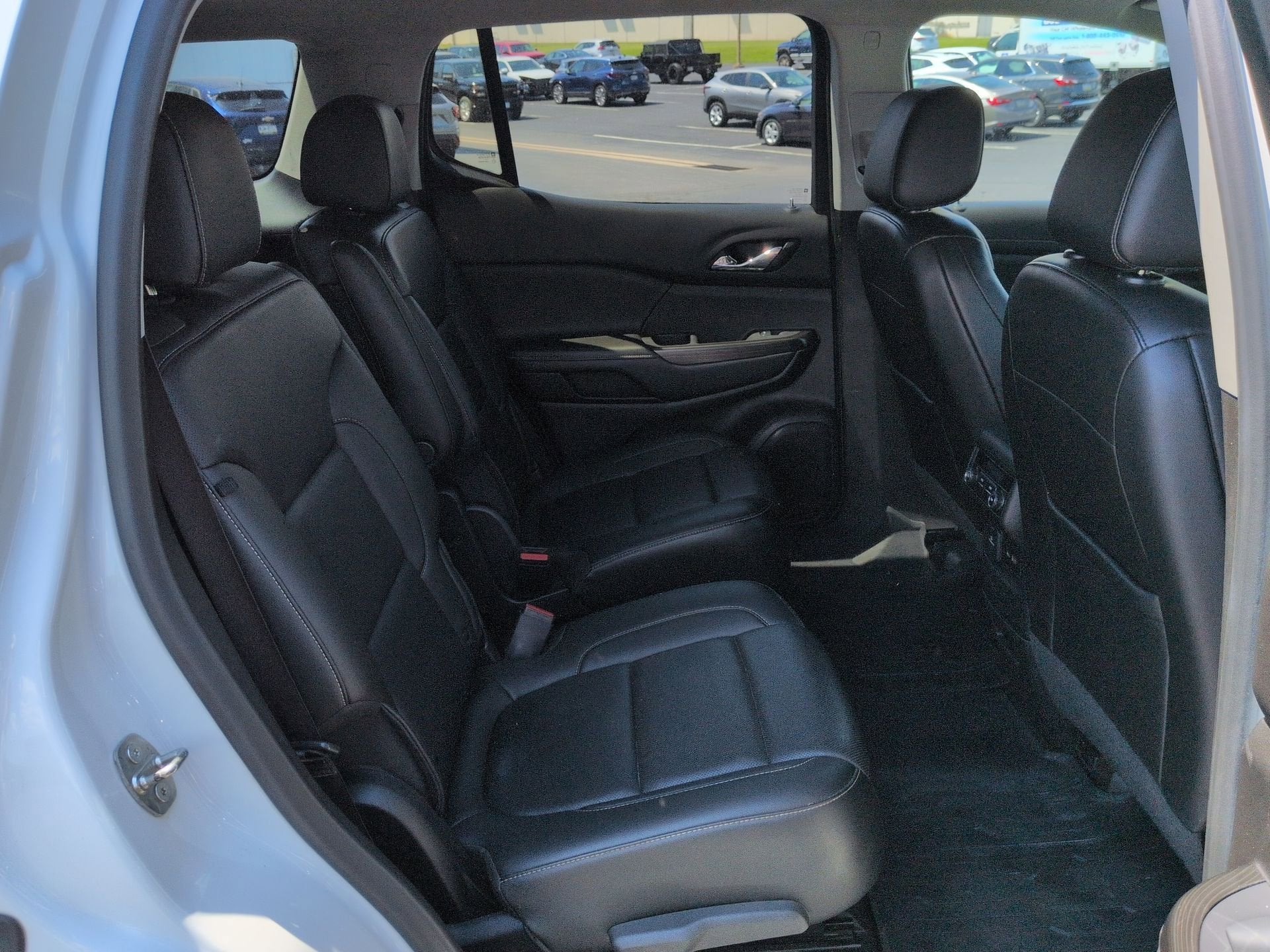 2021 GMC Acadia SLT