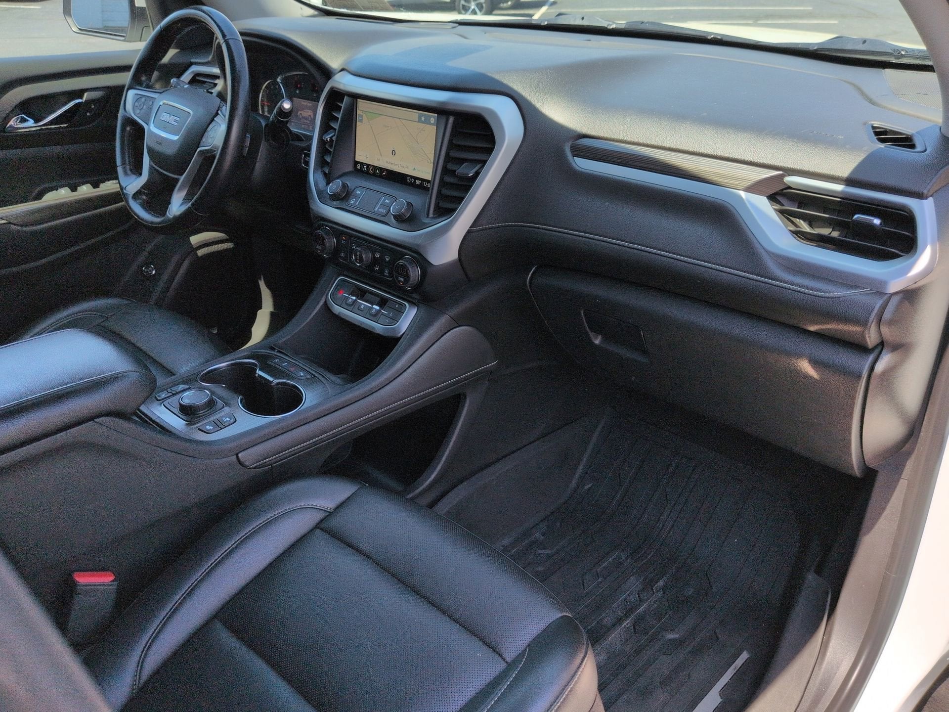 2021 GMC Acadia SLT