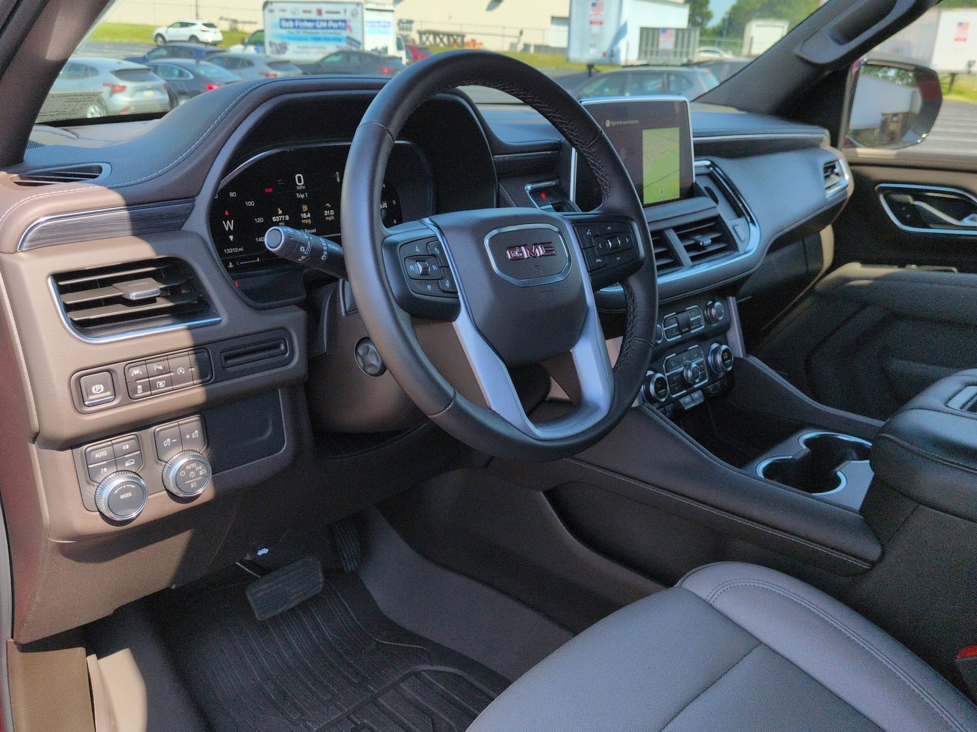 2024 GMC Yukon XL SLT