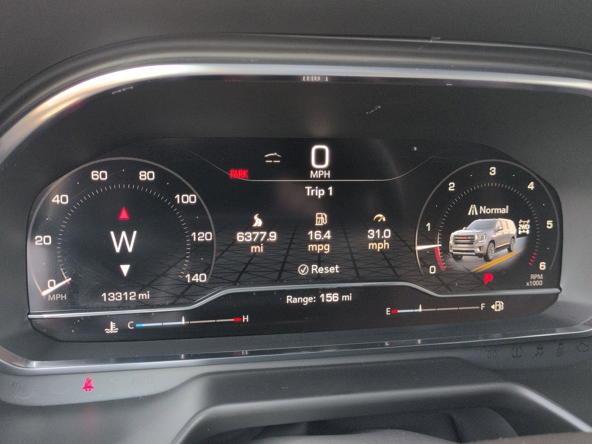 2024 GMC Yukon XL SLT
