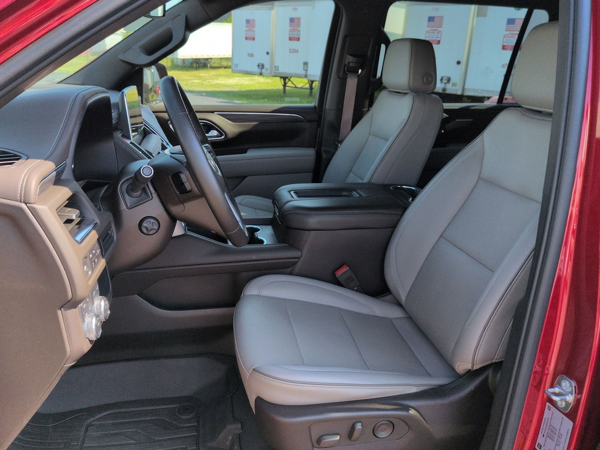 2024 GMC Yukon XL SLT