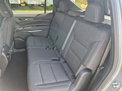 2027 Chevrolet Traverse LT SUV FWD