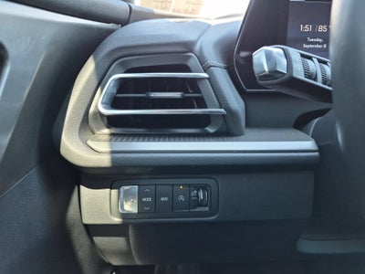 2024 Chevrolet Traverse LS