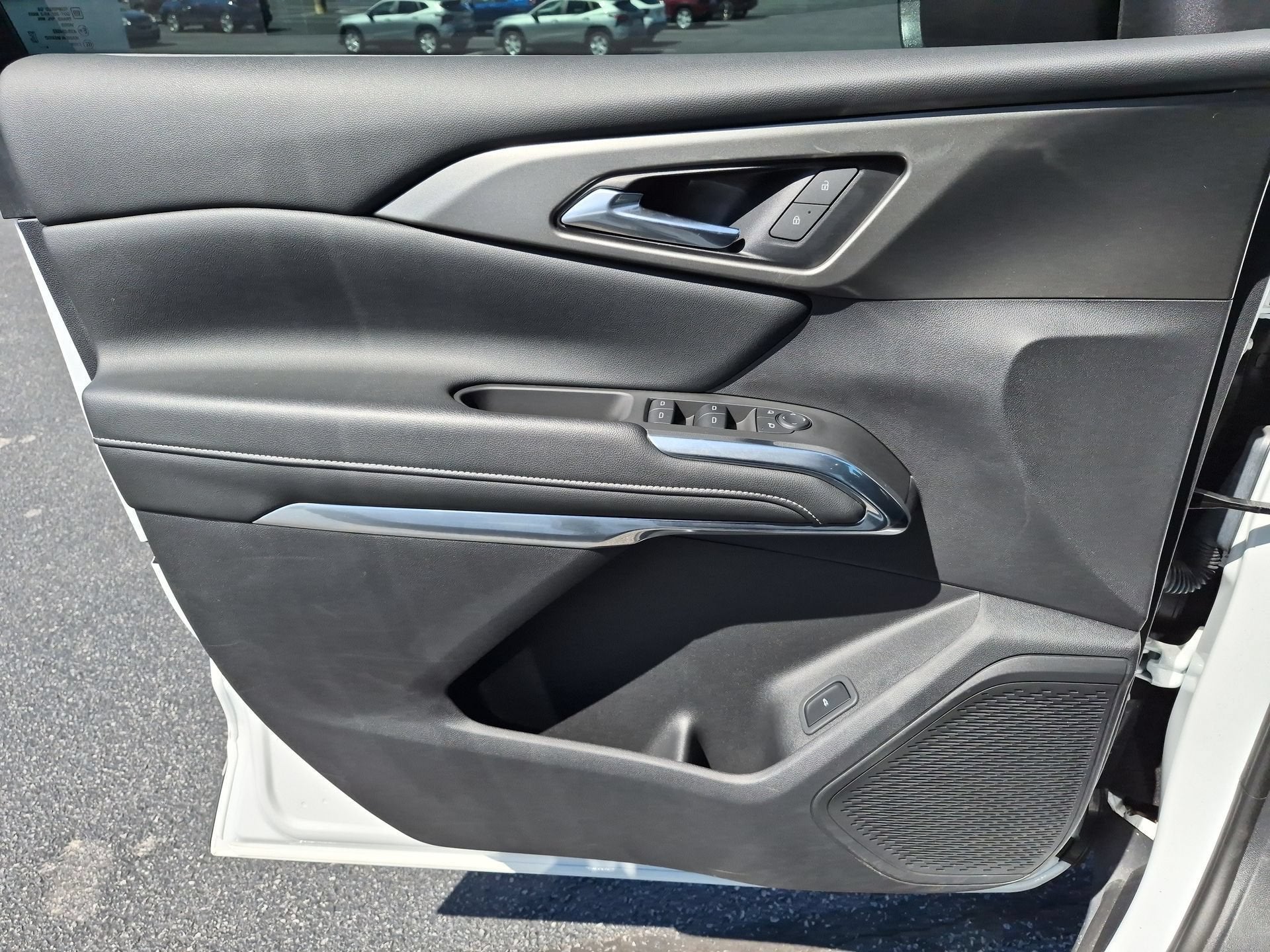2024 Chevrolet Traverse LS