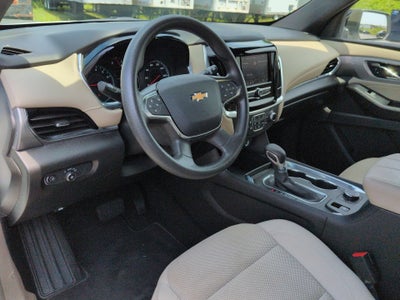 2022 Chevrolet Traverse LS