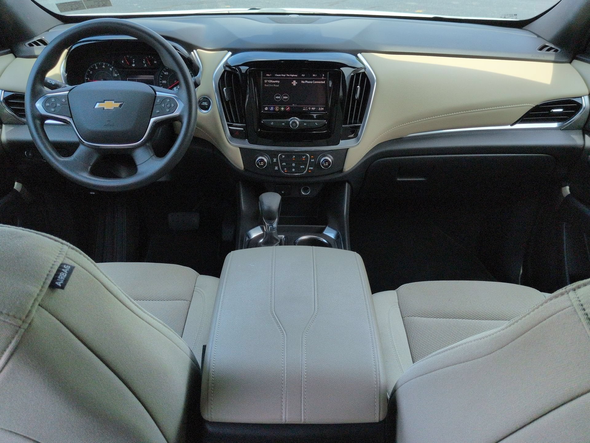 2022 Chevrolet Traverse LS